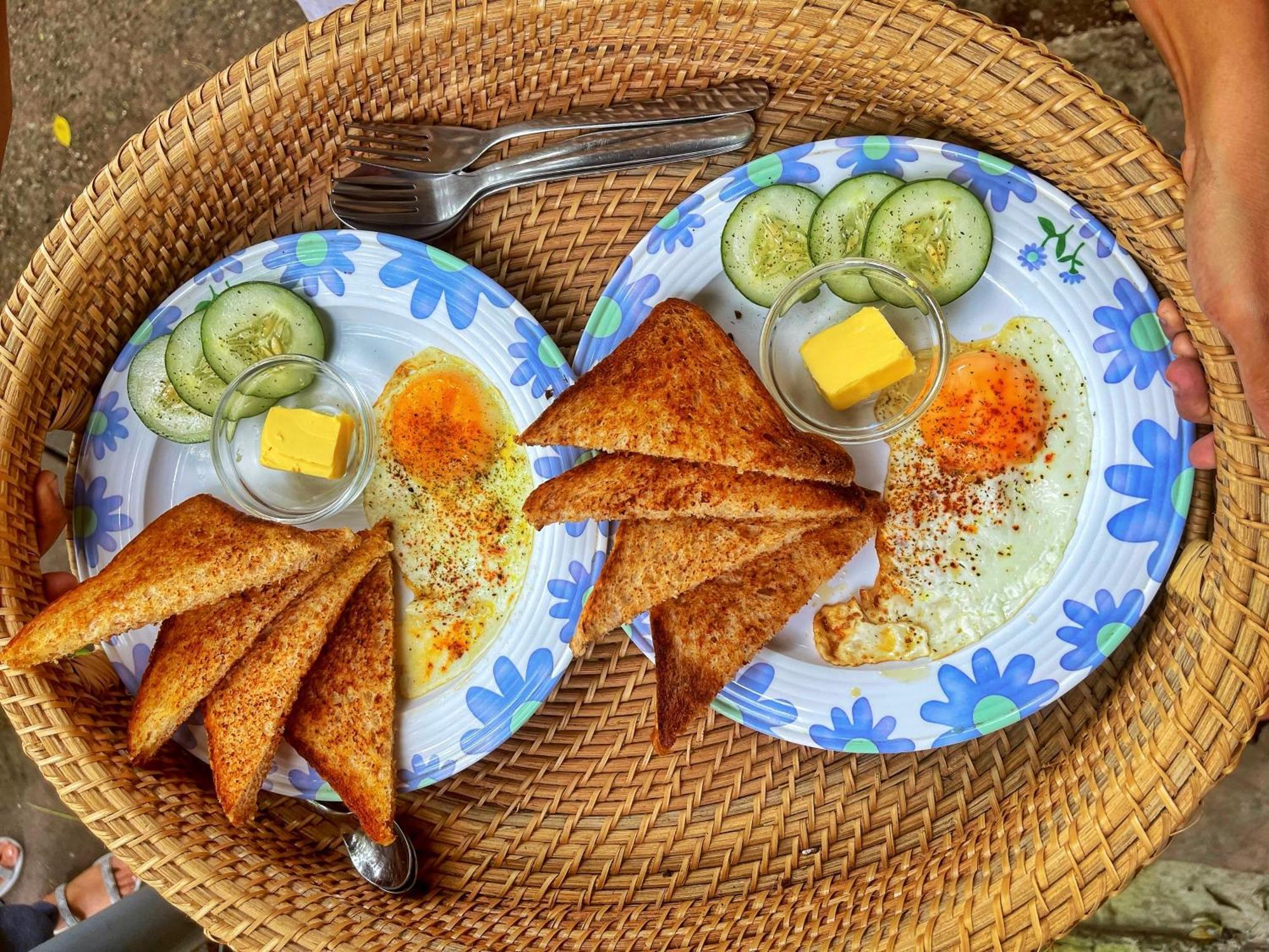 Mormol Loko Amigos Bohol Panglao Bed & Breakfast エクステリア 写真